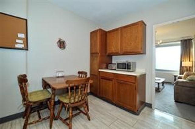 320 Fort Duquesne Blvd 8M, Downtown Pgh, PA 15222