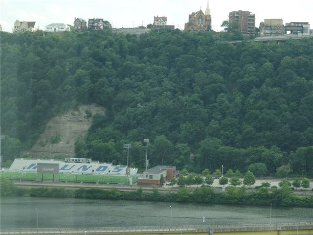 320 Fort Duquesne Blvd 8M, Downtown Pgh, PA 15222