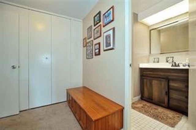 320 Fort Duquesne Blvd 8M, Downtown Pgh, PA 15222