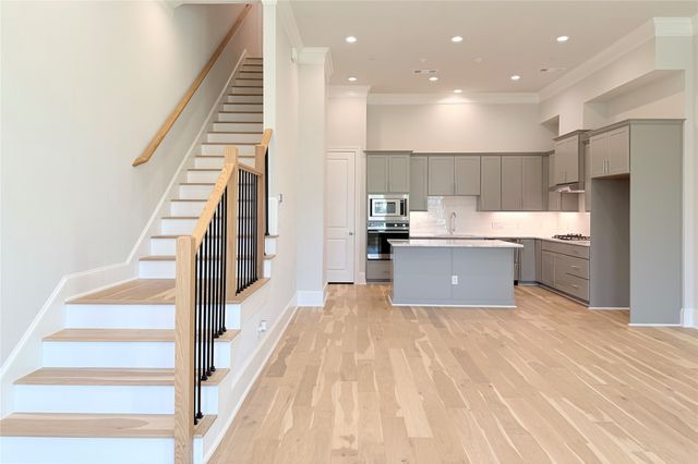 1440 N Avenue, Plano, TX 75074