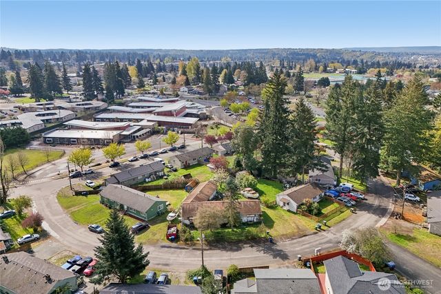 2008 Harrington Circle NE, Renton, WA 98056
