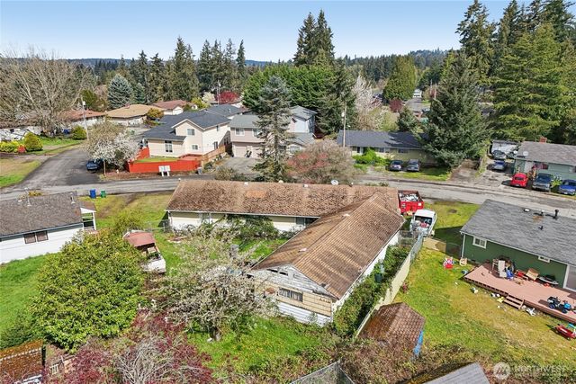 2008 Harrington Circle NE, Renton, WA 98056