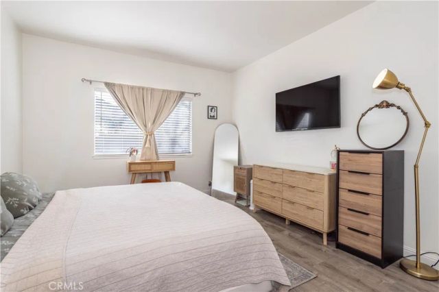 27610 Susan Beth C, Saugus, CA 91350