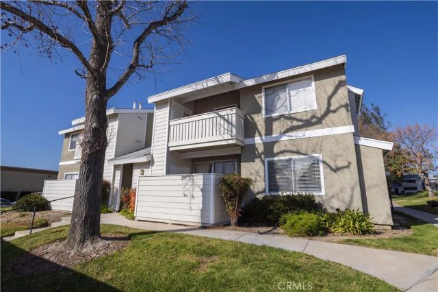 27610 Susan Beth C, Saugus, CA 91350