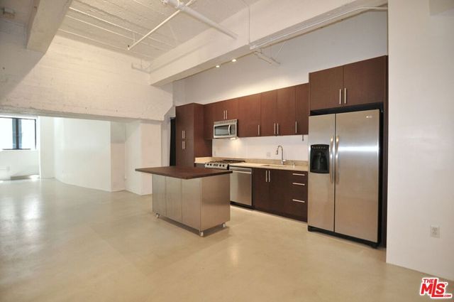 849 S Broadway M02, Los Angeles, CA 90014