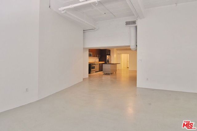 849 S Broadway M02, Los Angeles, CA 90014