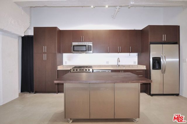 849 S Broadway M02, Los Angeles, CA 90014