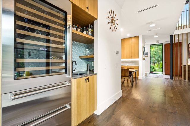 8457 San Benito Way, Dallas, TX 75218