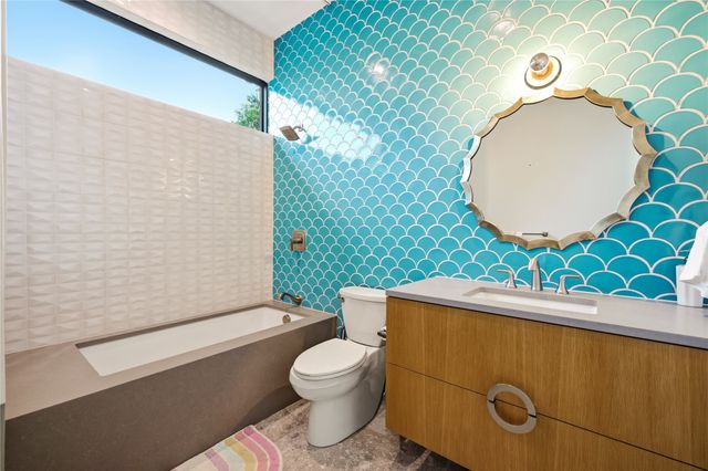 8457 San Benito Way, Dallas, TX 75218