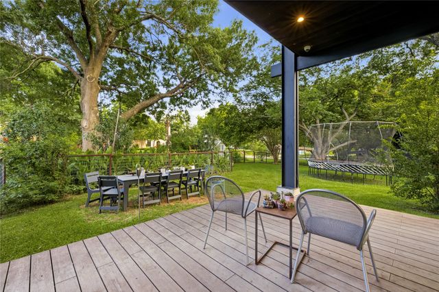 8457 San Benito Way, Dallas, TX 75218