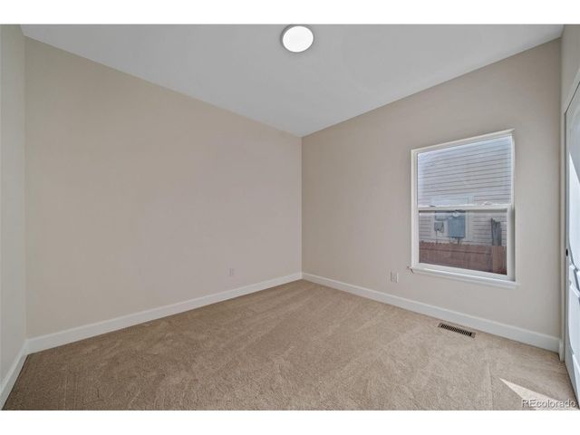 21097 Hawthorne Ln, Parker, CO 80138