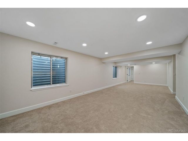 21097 Hawthorne Ln, Parker, CO 80138
