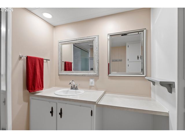 6900 Sw 195TH Ave 175, Beaverton, OR 97007