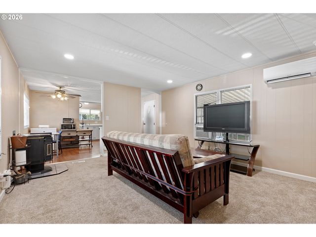 6900 Sw 195TH Ave 175, Beaverton, OR 97007