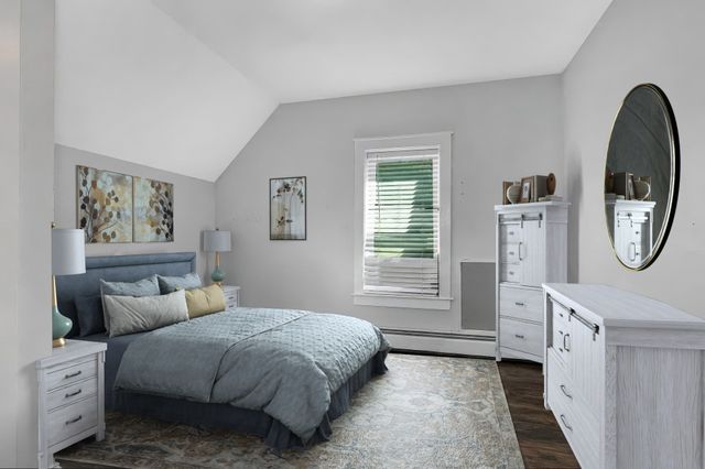 45 Agawam Ave, Haverhill, MA 01835