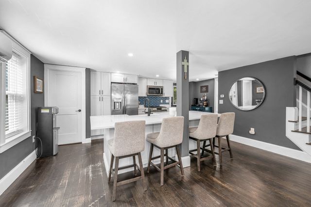45 Agawam Ave, Haverhill, MA 01835