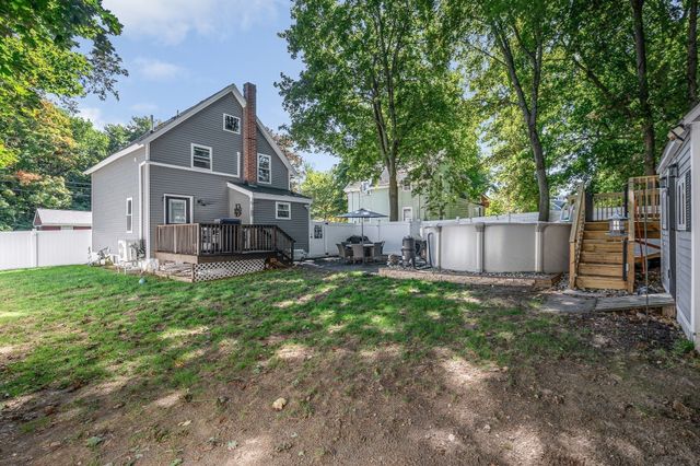 45 Agawam Ave, Haverhill, MA 01835
