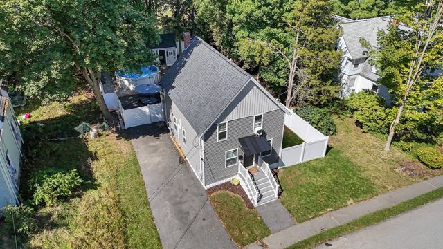 45 Agawam Ave, Haverhill, MA 01835