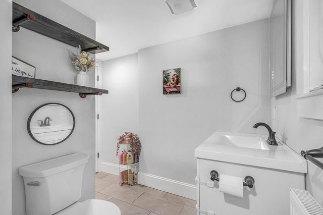 45 Agawam Ave, Haverhill, MA 01835