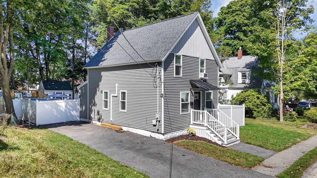 45 Agawam Ave, Haverhill, MA 01835