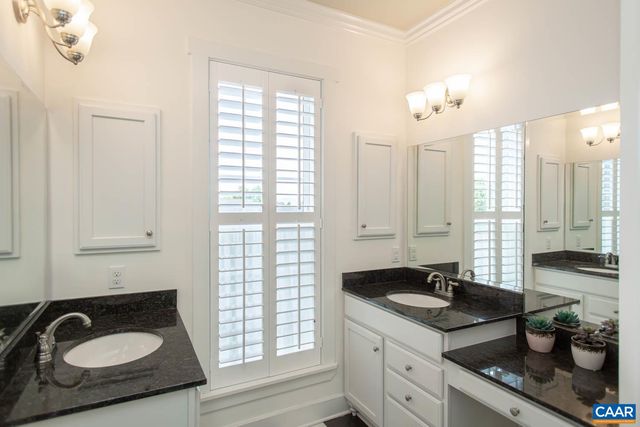 2105 AVINITY LOOP, Charlottesville, VA 22902