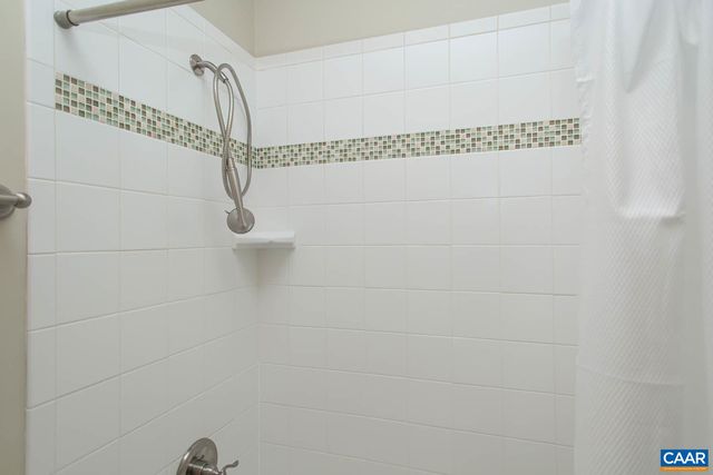 2105 AVINITY LOOP, Charlottesville, VA 22902