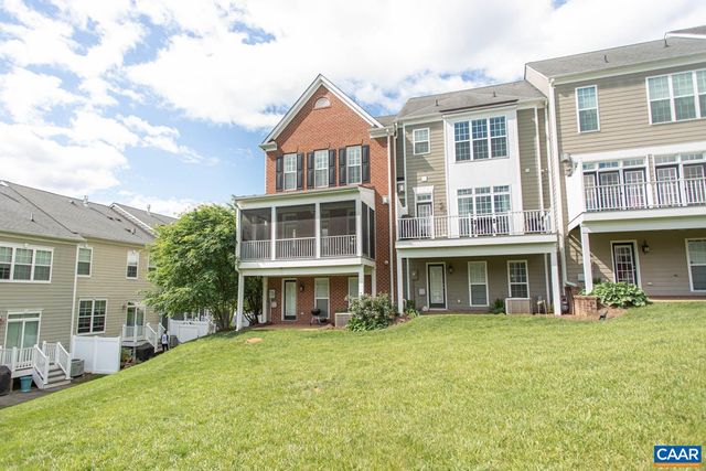 2105 AVINITY LOOP, Charlottesville, VA 22902