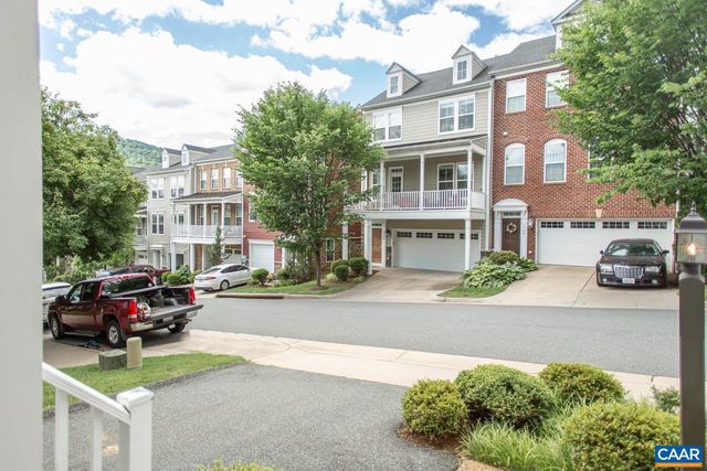 2105 AVINITY LOOP, Charlottesville, VA 22902