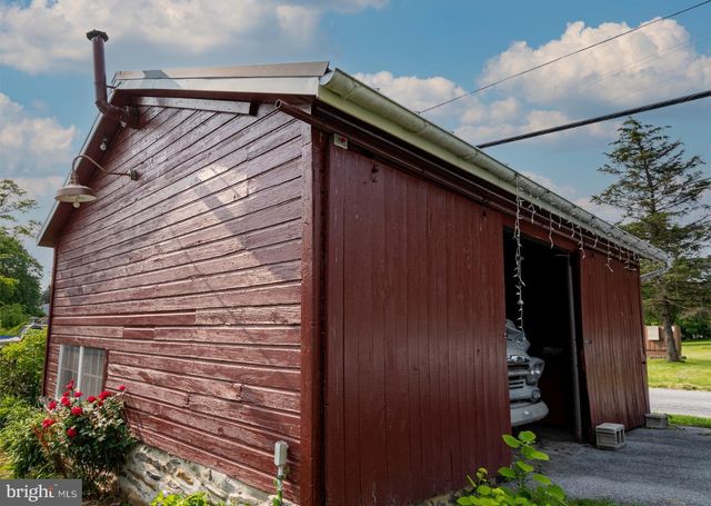 3498 CARLISLE RD, Gardners, PA 17324