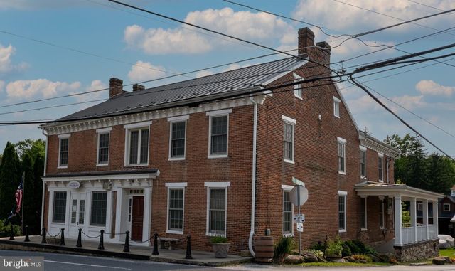 3498 CARLISLE RD, Gardners, PA 17324