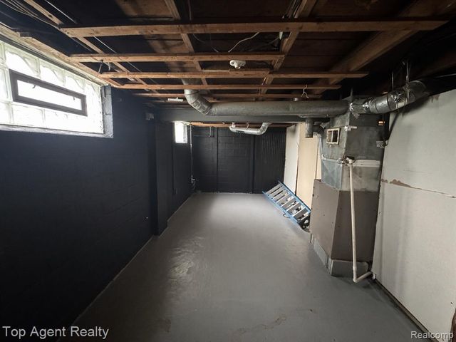 26406 Trowbridge Street, Inkster, MI 48141