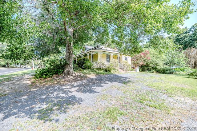 524 Carthage Street, Cameron, NC 28326