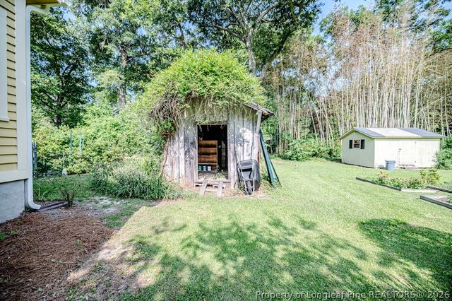 524 Carthage Street, Cameron, NC 28326