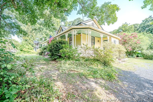 524 Carthage Street, Cameron, NC 28326