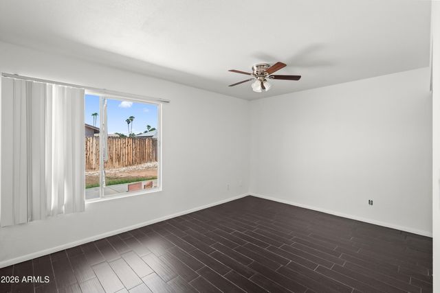 2130 W ENID Avenue, Mesa, AZ 85202