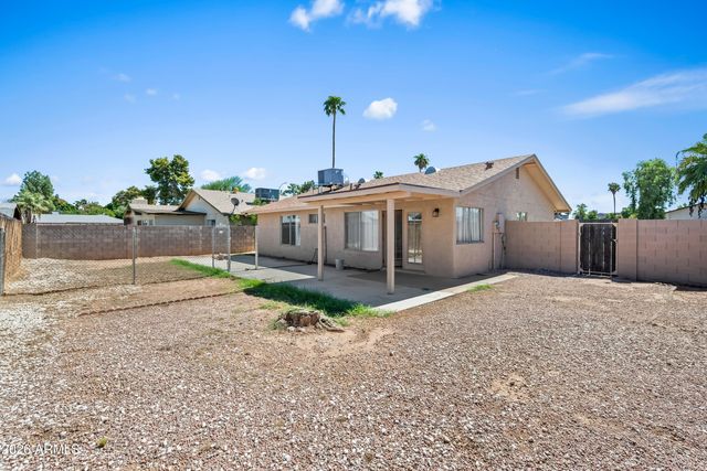2130 W ENID Avenue, Mesa, AZ 85202