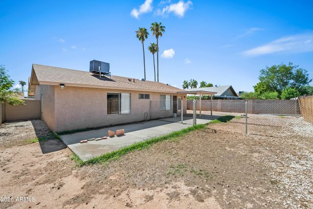 2130 W ENID Avenue, Mesa, AZ 85202