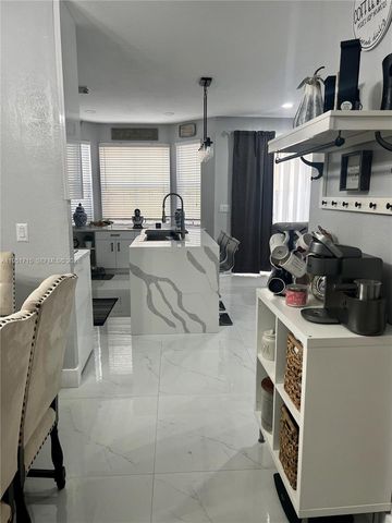 7848 SW 165th Ct, Miami, FL 33193