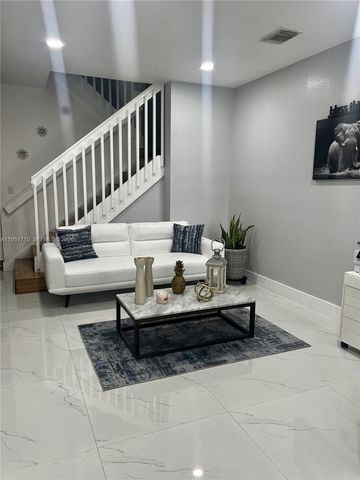 7848 SW 165th Ct, Miami, FL 33193