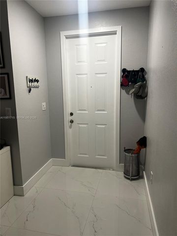 7848 SW 165th Ct, Miami, FL 33193