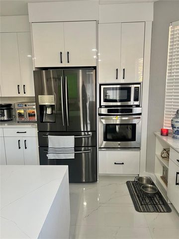 7848 SW 165th Ct, Miami, FL 33193