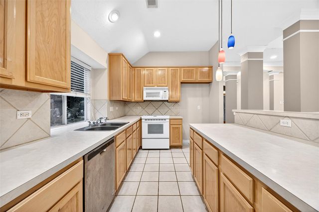 9910 Ripple Lake Drive, Houston, TX 77065