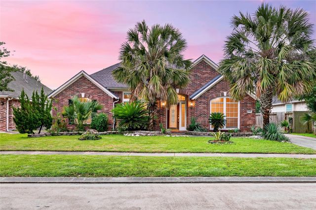 9910 Ripple Lake Drive, Houston, TX 77065