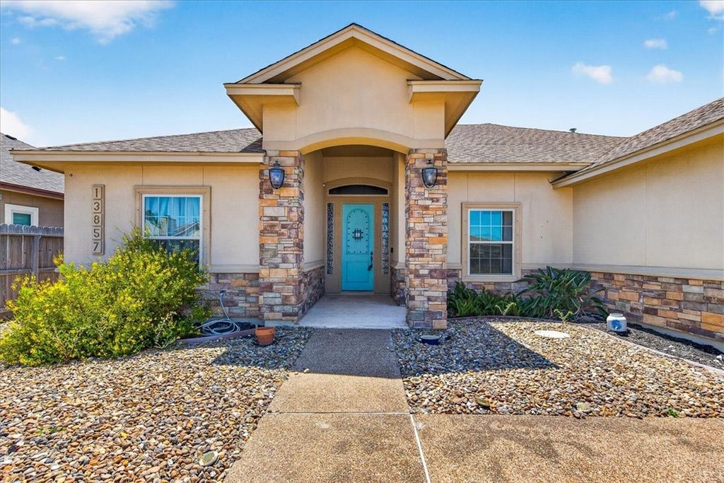 13857 Laffite Dr, Corpus Christi, TX 78418 — exterior