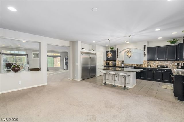 10176 Cascadia Creek Street, Las Vegas, NV 89141