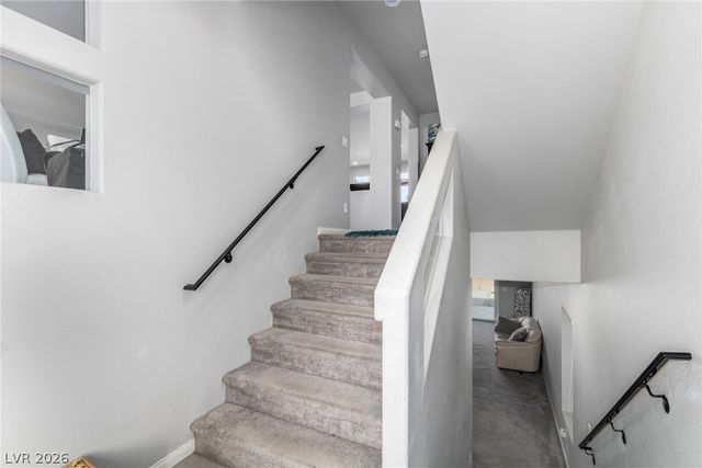 10176 Cascadia Creek Street, Las Vegas, NV 89141