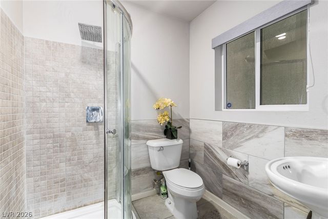 10176 Cascadia Creek Street, Las Vegas, NV 89141