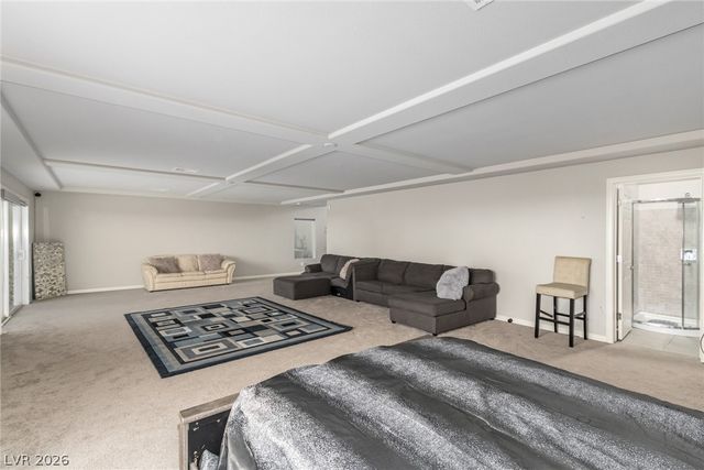10176 Cascadia Creek Street, Las Vegas, NV 89141