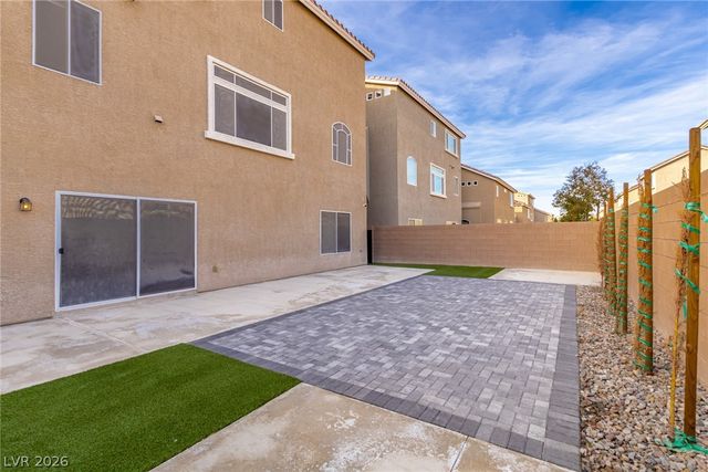 10176 Cascadia Creek Street, Las Vegas, NV 89141