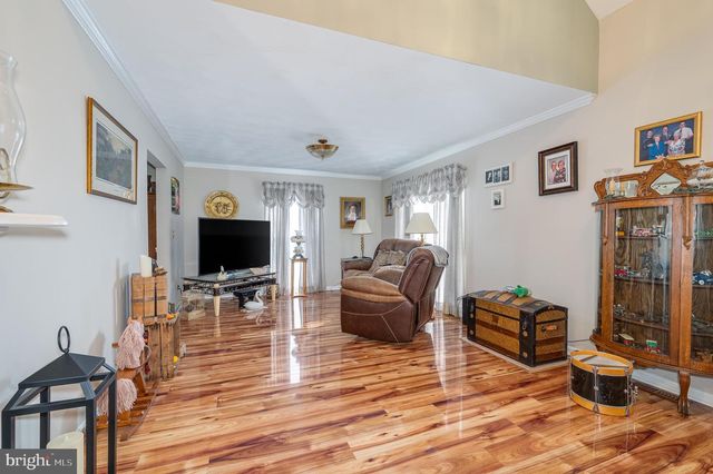 73 BELVEDERE FARM LANE, Charles Town, WV 25414